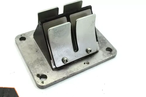 1976 Yamaha YZ125 Intake Reed Block