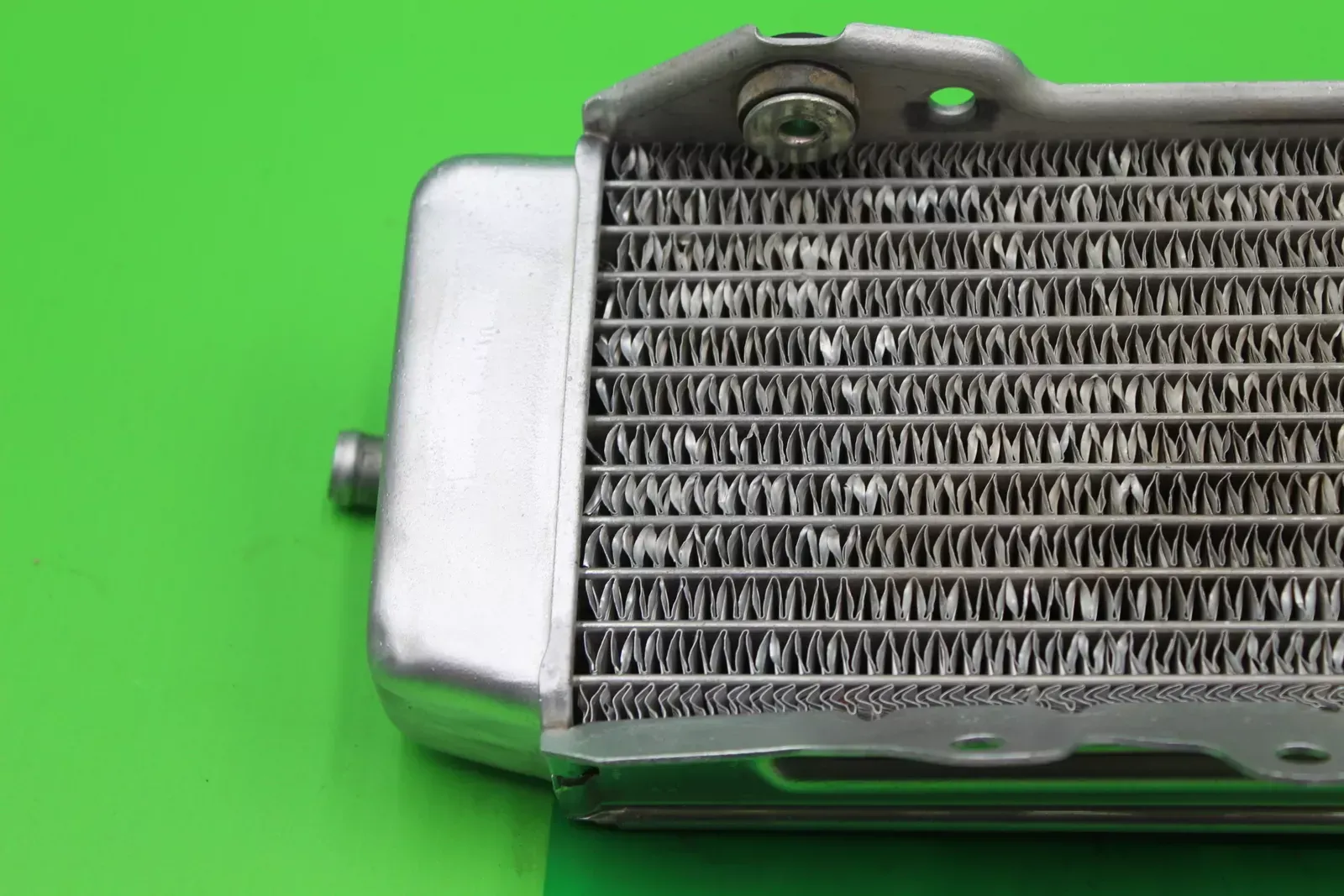 2014 Kawasaki Kx250f Left Engine Motor Cooling Cooler Radiator