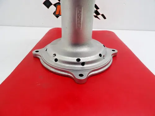 2004 Honda CRF450R Rear Wheel Hub Assembly 42635-MEN-000