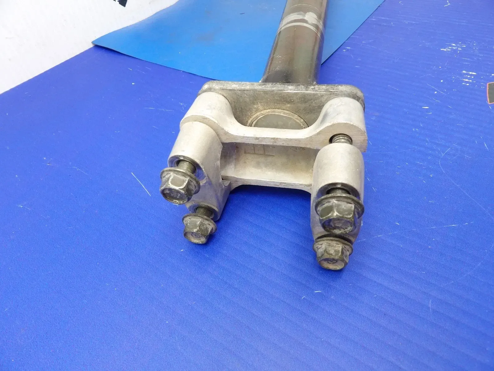 2002 Yamaha Raptor 80 Steering Stem Column Shaft Handlebar Clamp 4EM-23813-20-00