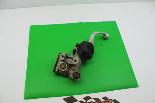 2006 Kawasaki Kx450f Front Brake Master Cylinder W/ Lever