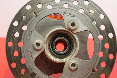 2004 Honda TRX450R Front Wheel Hub w/ Brake Rotor