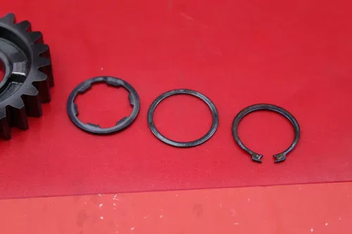 1991 Honda Cr500r Transmission Countershaft 3rd Gear (23T)