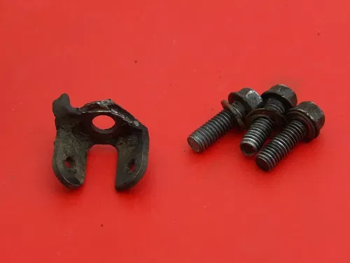 1991–2001 Honda CR500R Exhaust Joint Pipe Flange Mount