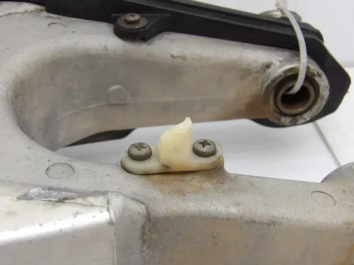 1999 Honda CR250R Rear Swingarm Suspension 52200-KZ3-J10