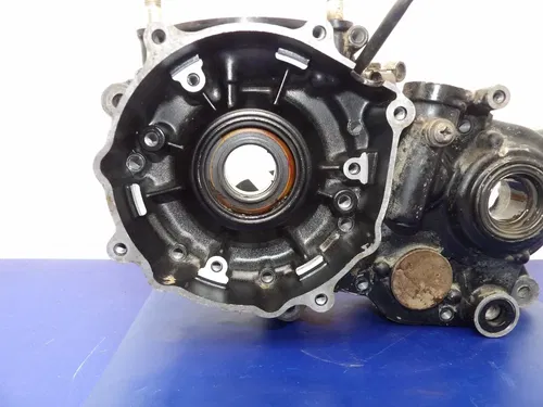1979 Yamaha YZ400F Engine Motor Crankcase Crank Case Set Pair