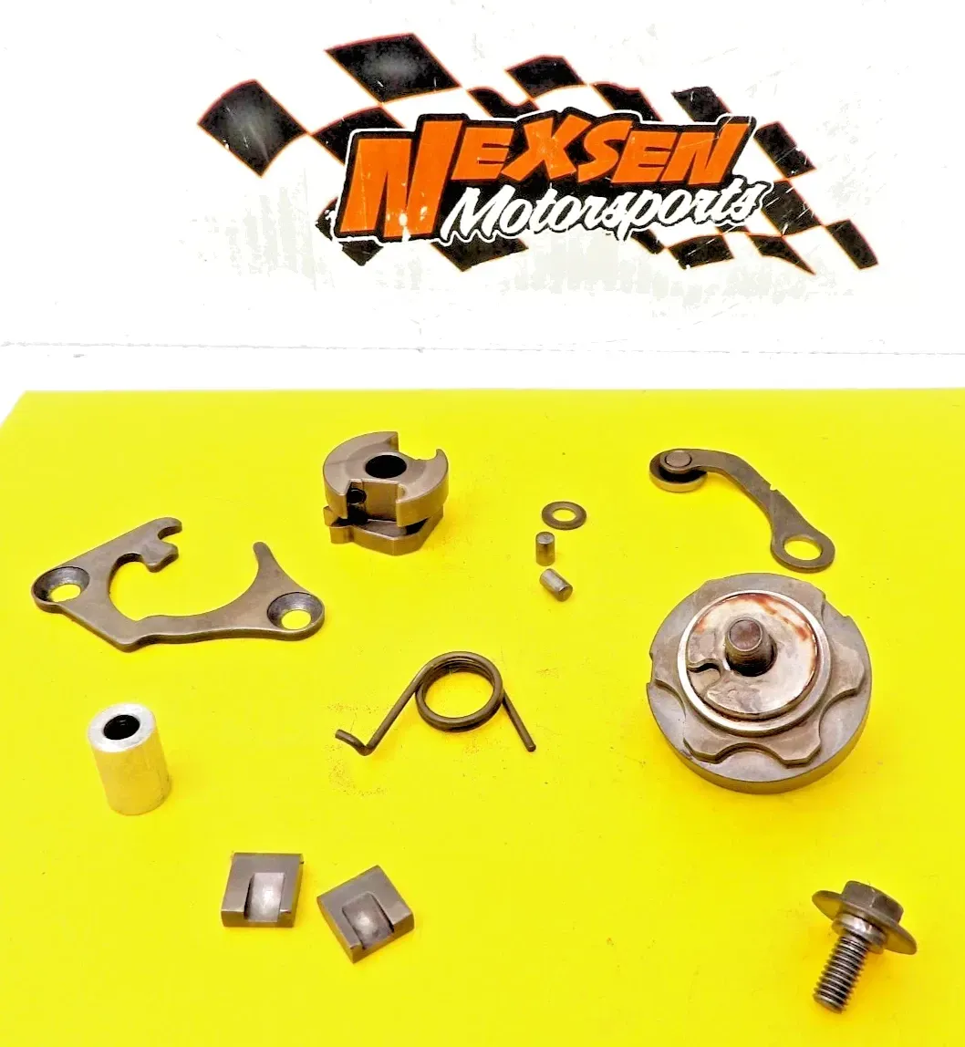 1996 Suzuki RM125 Shift Mechanism Ratchet Pawl Assembly 25381-28C20