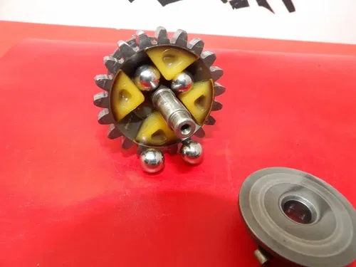 1986 Honda CR250R Water Pump Shaft 19240-KA4-770