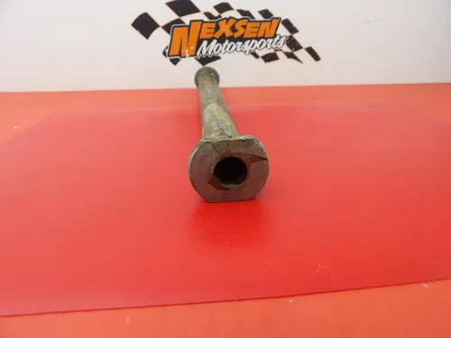 2005 Honda CRF450R Swingarm Pivot Bolt Rear Axle Frame Mount 52101-KZ4-J40