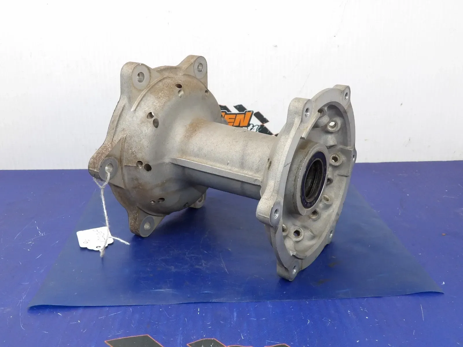 🏁 Rear Back Wheel Hub Assembly – Fits 2006 Yamaha YZ250F