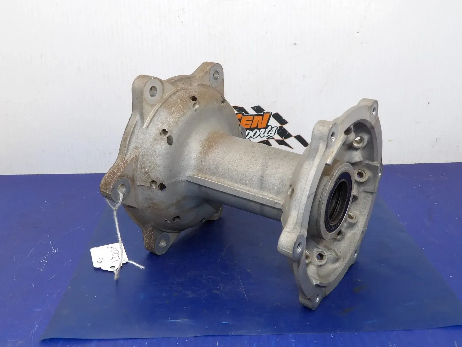 🏁 Rear Back Wheel Hub Assembly – Fits 2006 Yamaha YZ250F