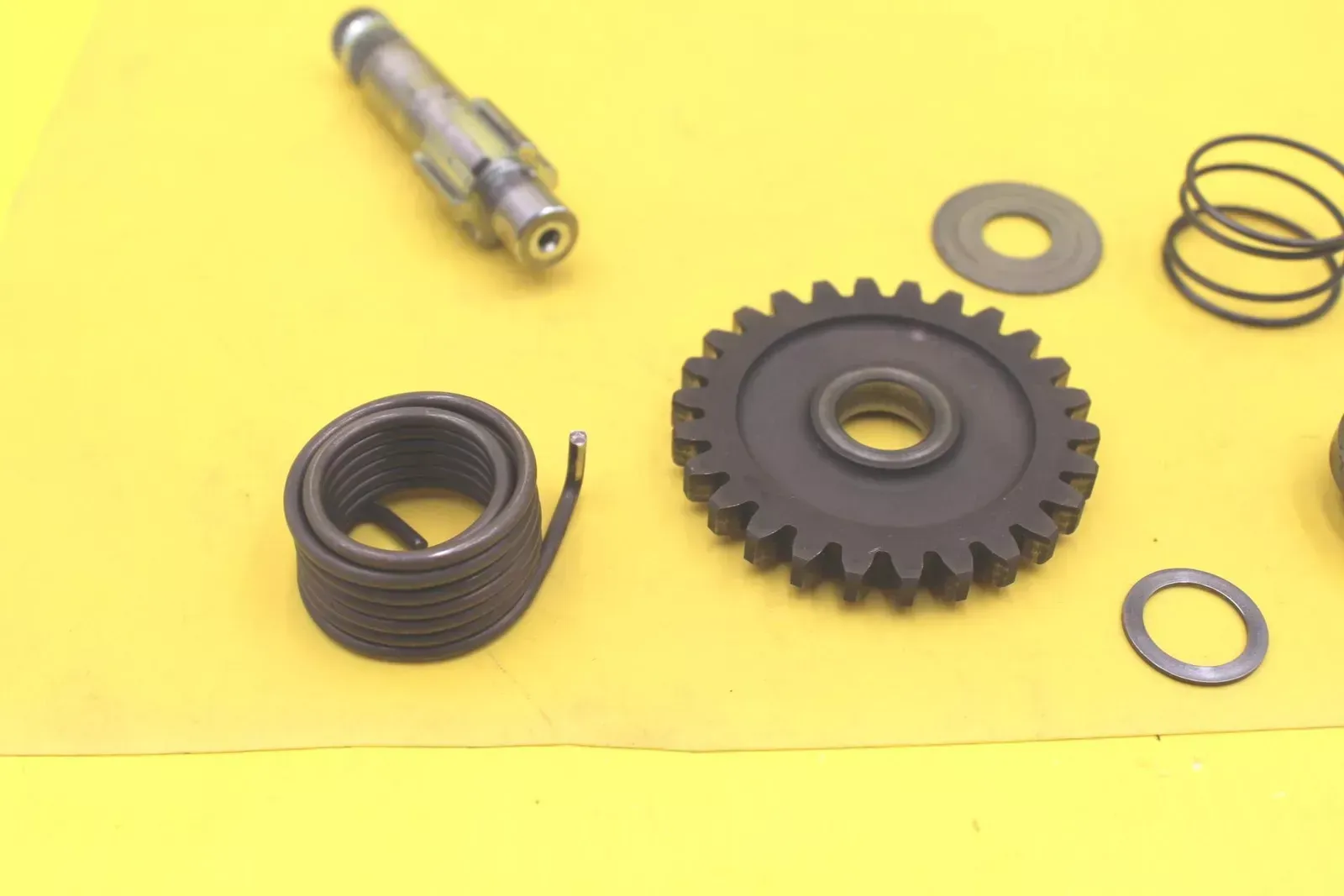 2005 Suzuki Rm85 Kickstart Kick Start Shaft W Idler Gear