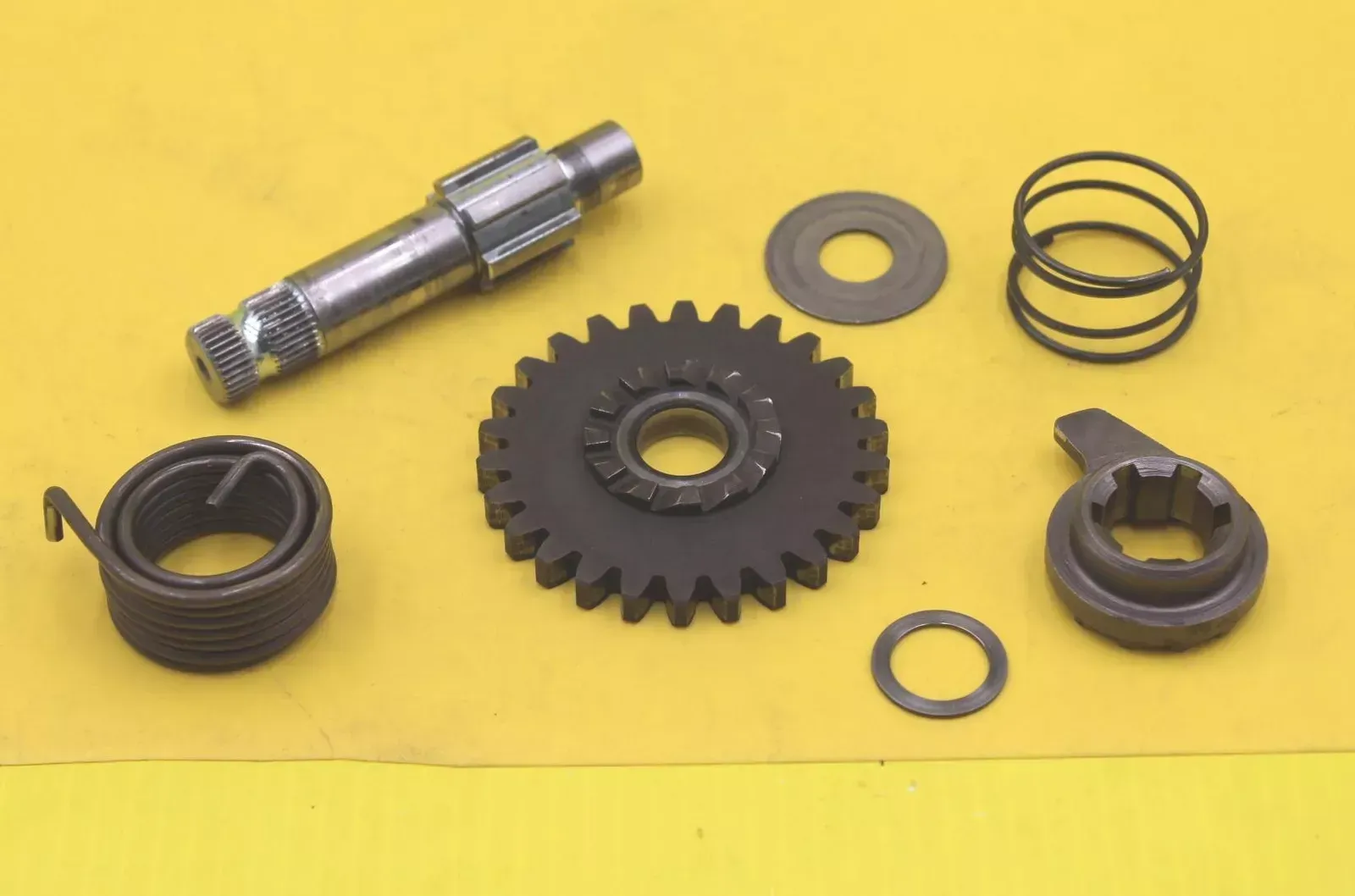 2005 Suzuki Rm85 Kickstart Kick Start Shaft W Idler Gear