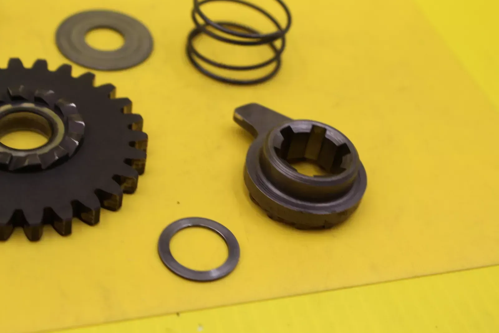 2005 Suzuki Rm85 Kickstart Kick Start Shaft W Idler Gear