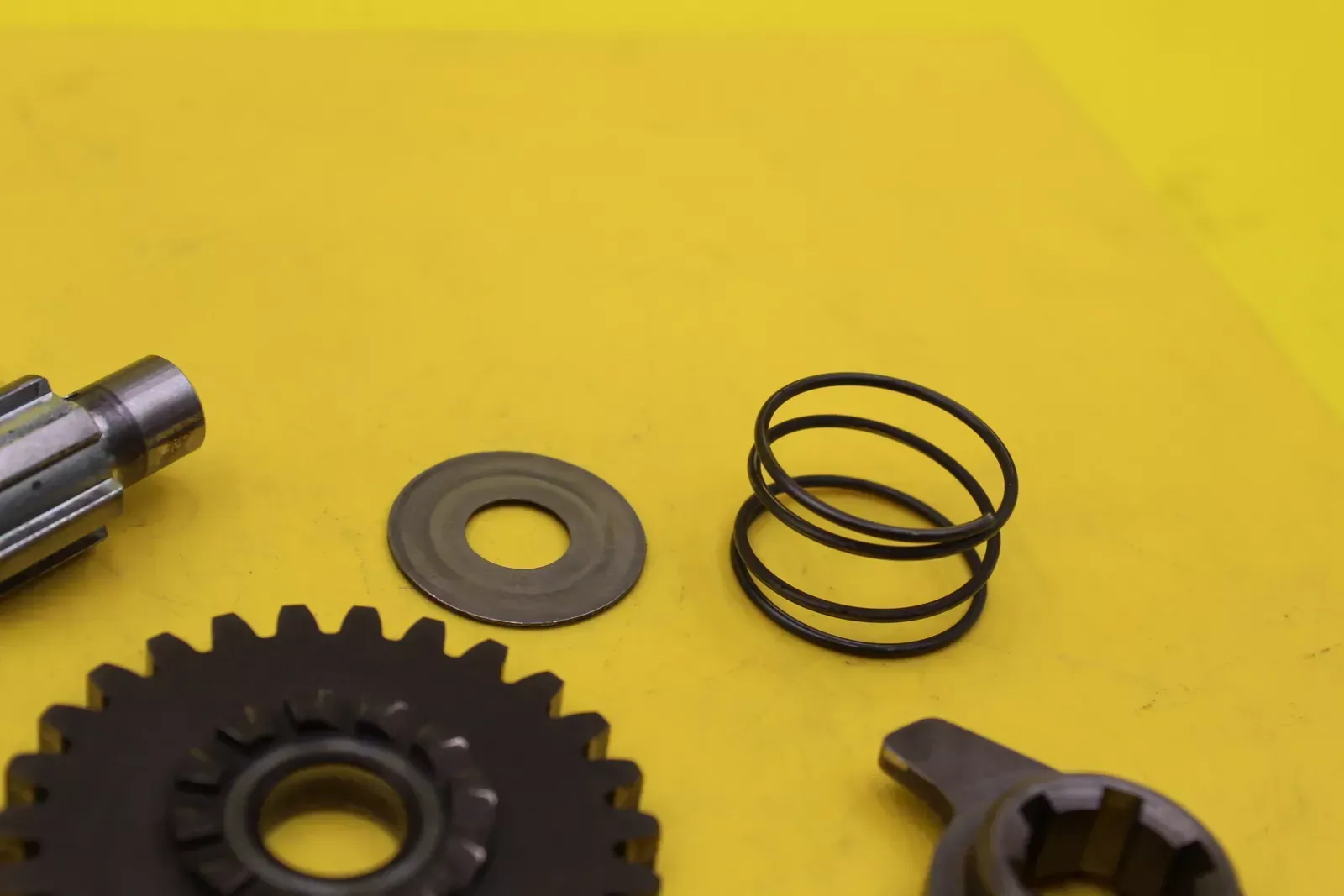 2005 Suzuki Rm85 Kickstart Kick Start Shaft W Idler Gear