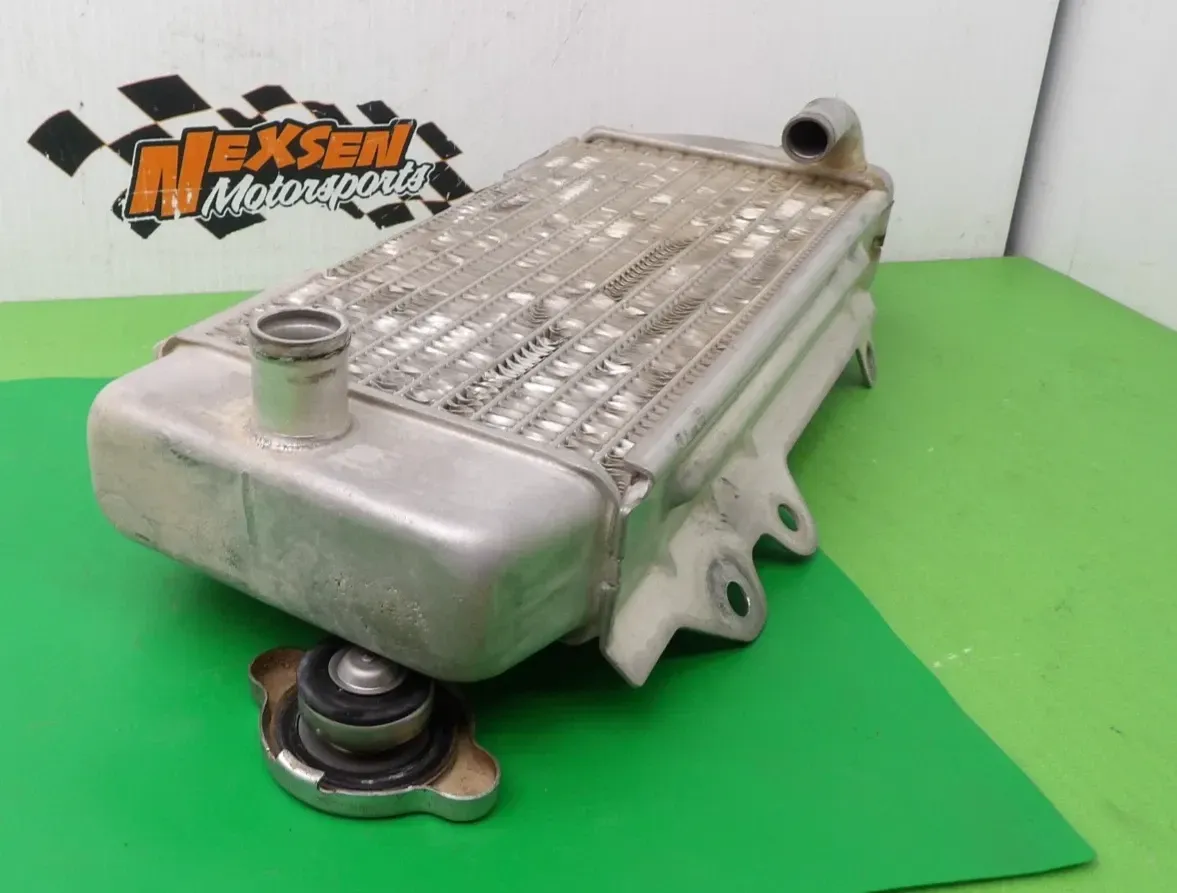 🏁 Right Engine Motor Radiator Cooling Cooler – Fits 2010 Kawasaki KX250F