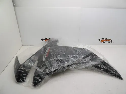 2013 Honda CBR500R Left Side Middle Fairing Panel Black Cracked 64430-MGZ-J000