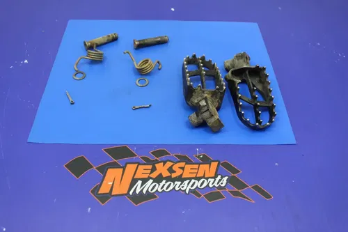 2002 Yamaha Yz250f Left Right Foot Rests Pegs