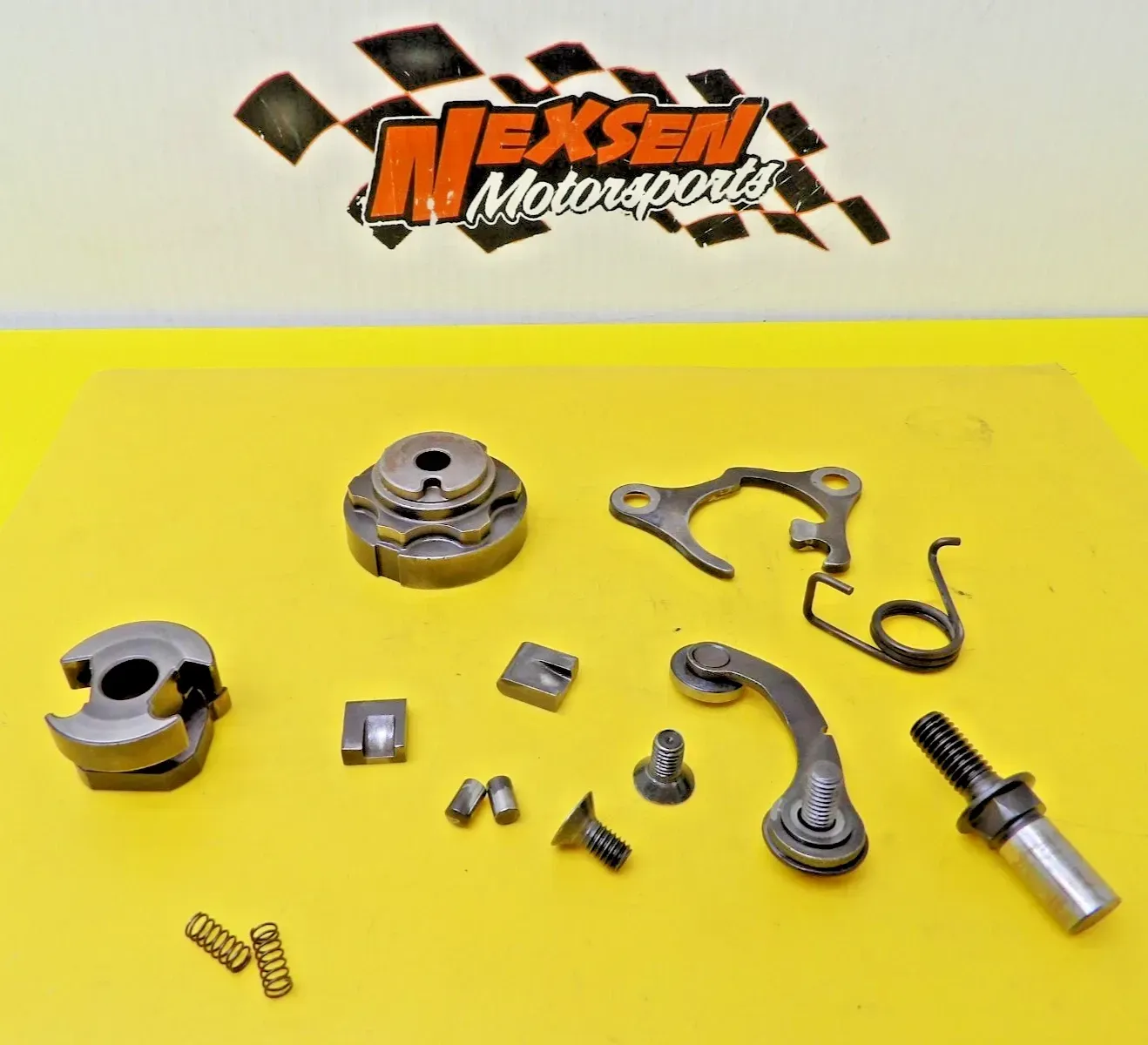 2001 Suzuki RM250 Shift Mechanism Ratchet Pawl Assembly 25381-28C20