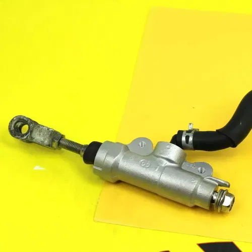 1991 Suzuki Dr350 Rear Back Brake Master Cylinder