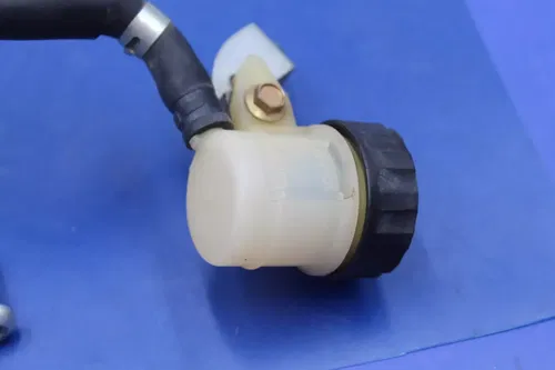 2006 Yamaha Yfz450 Rear Back Brake Master Cylinder W Reservoir