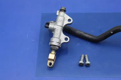 2006 Yamaha Yfz450 Rear Back Brake Master Cylinder W Reservoir