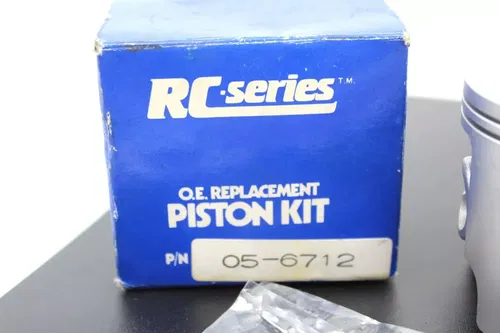 NOS Rocky Cycles Suzuki RM 125 1977-80 .25 OS Piston 05-6712
