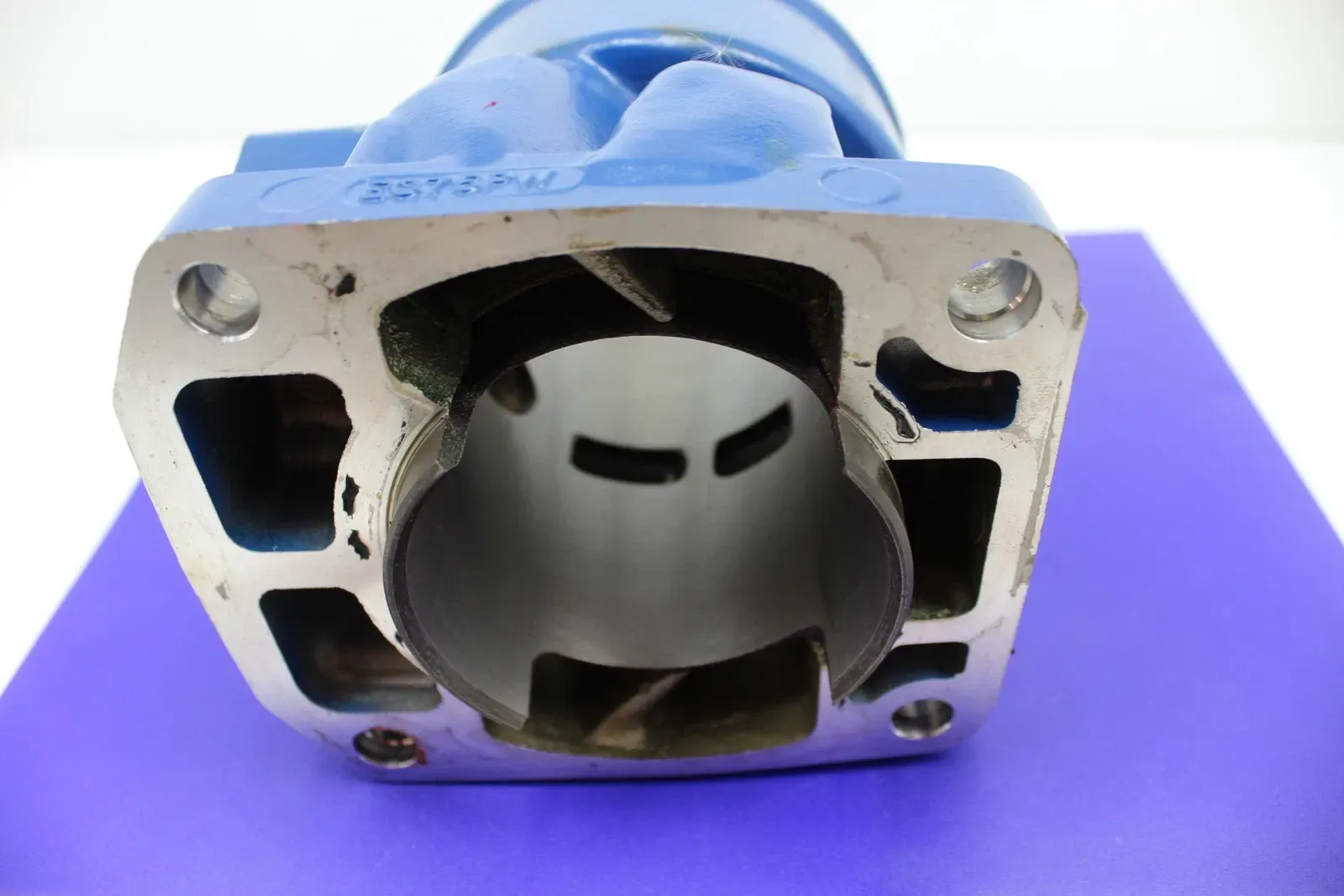 Polaris  Sl750 Engine Motor Piston Cylinders Block Jug