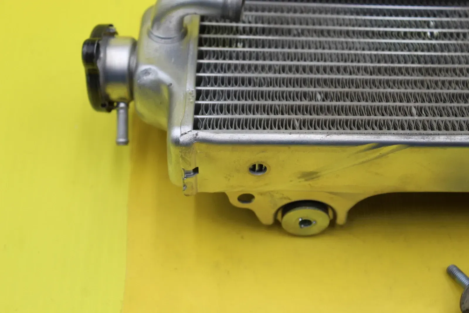 🏁 Right Engine Radiator Cooling Cooler – Fits 2007 Suzuki RMZ250