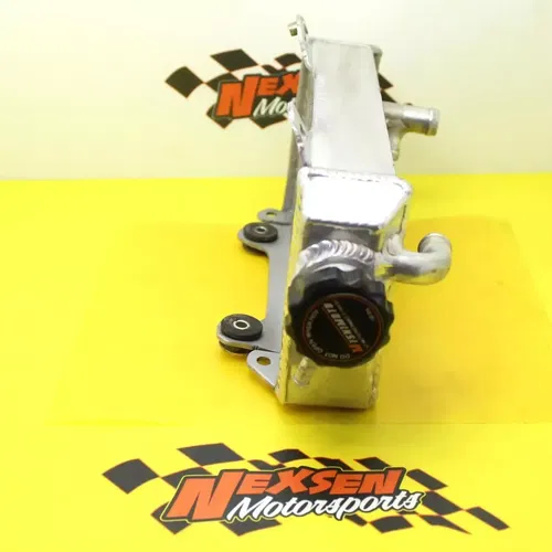 2009 Suzuki Rmz450 Mishimoto Right Engine Motor Cooling Cooler Radiator