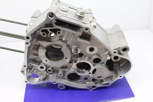 2004 Yamaha Raptor 80 Engine Motor Crankcase Crank Cases Block
