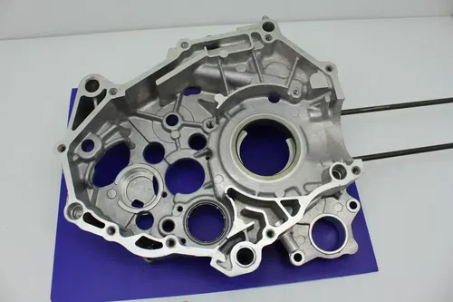 2004 Yamaha Raptor 80 Engine Motor Crankcase Crank Cases Block