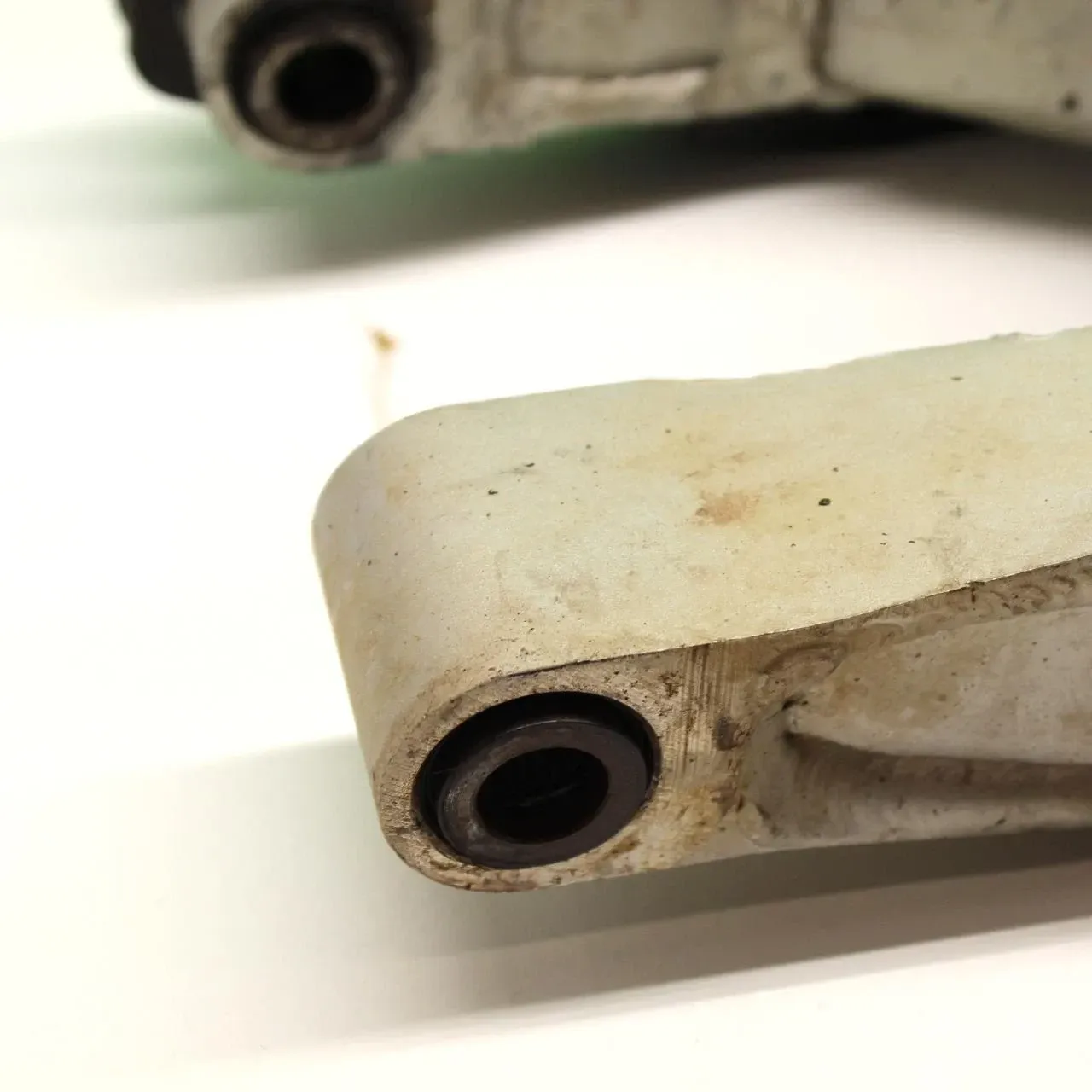 🏁Swingarm - Fits 1999 Kawasaki KDX220