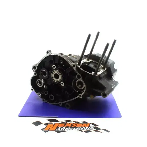 76 Yamaha  Yz100 Left Right Engine Motor Crankcase Crank Cases Block