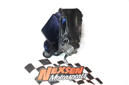 2002 Yamaha Yz426f Air Box Air Cleaner Case Airbox Air Box