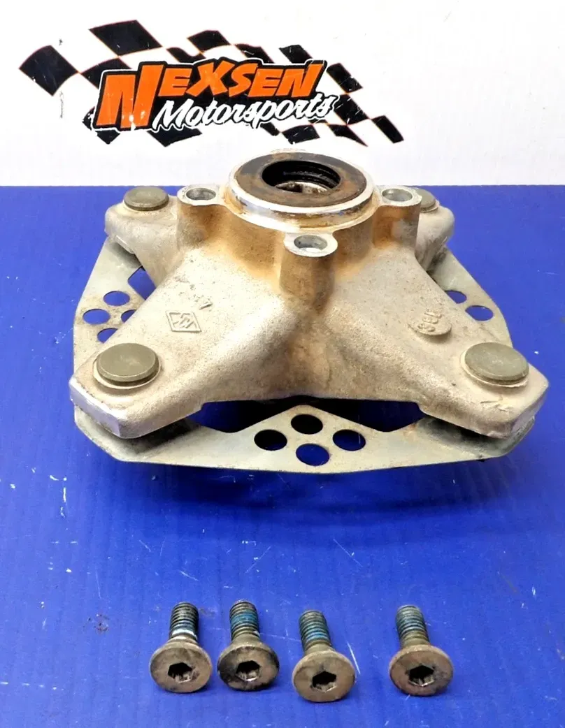 2003 Yamaha Banshee Front Wheel Hub Assembly 3GD-25111-01-00