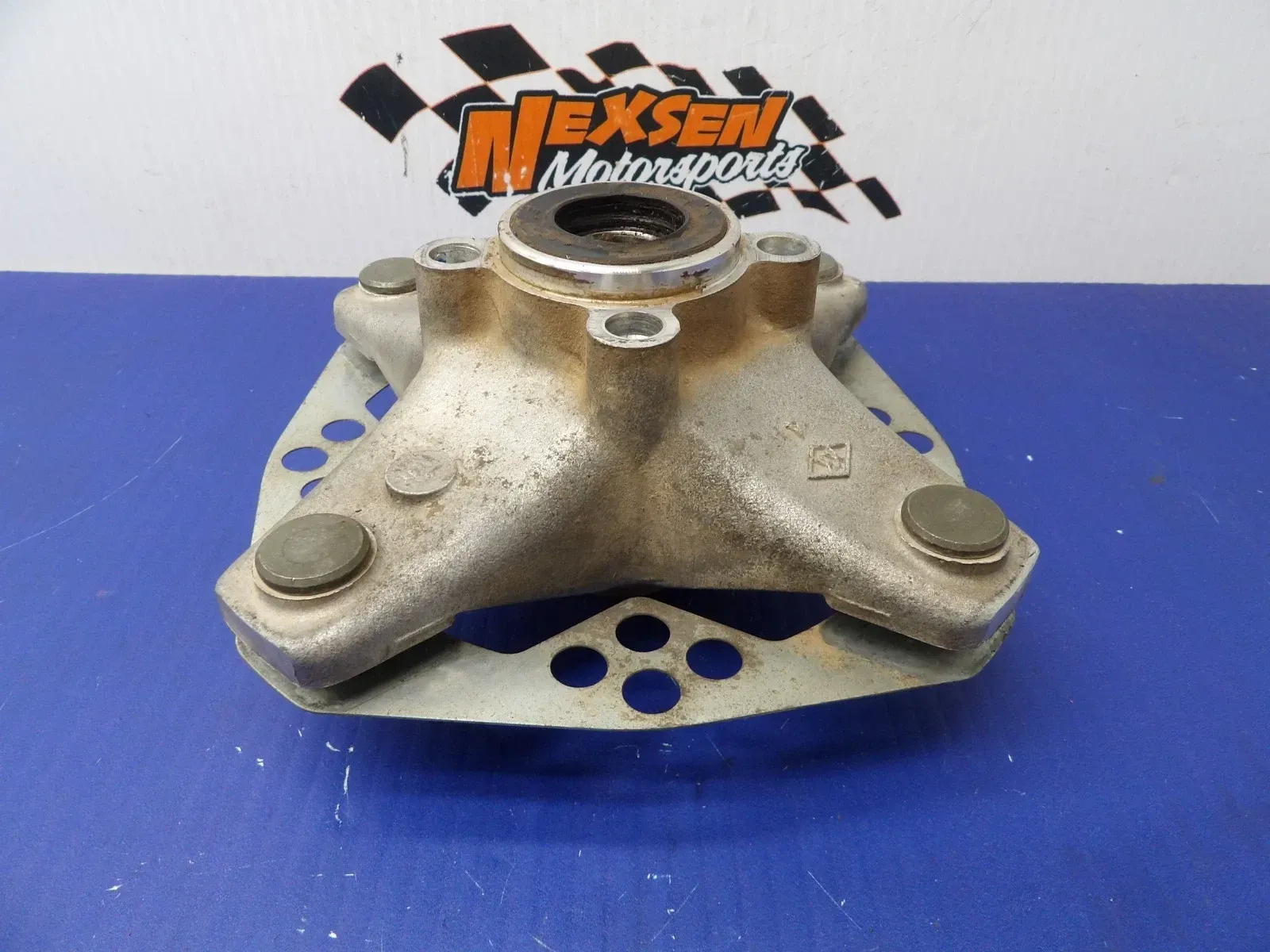2003 Yamaha Banshee Front Wheel Hub Assembly 3GD-25111-01-00