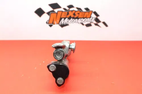 2003 Honda Crf450r Rear Back Brake Master Cylinder