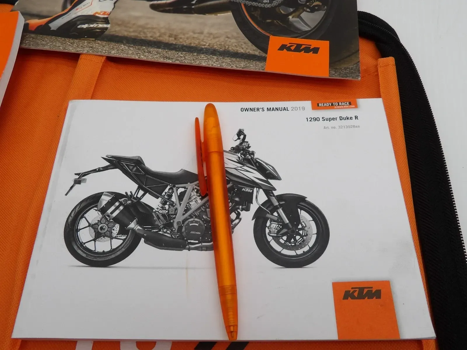 2019 KTM Super Duke R Owners Manual