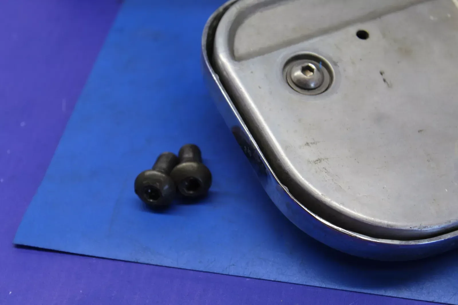 1999 Yamaha XV1600Road Star Right Front Footrest Step