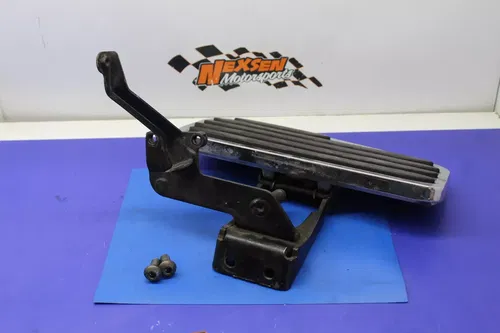 1999 Yamaha Road Star Right Front Foot Rest Step