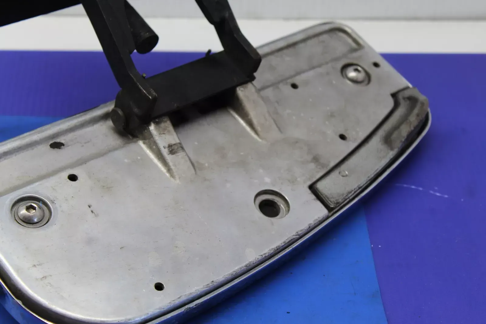 1999 Yamaha XV1600Road Star Right Front Footrest Step