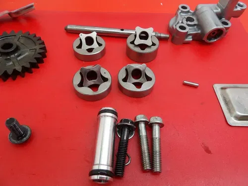 2023 Honda CRF250R Oil Pump Assembly 15101-K95-AA0