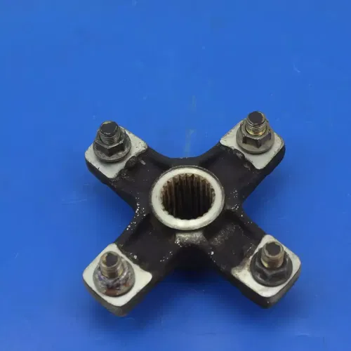 1995 Yamaha Blaster 200 Rear Back Wheel Right Hub