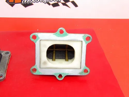 1986 Honda CR250R Reed Block Intake Assembly 14100-KS7-003