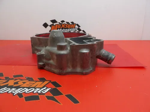 2001 Honda CR250R Engine Motor Inner Clutch Cover