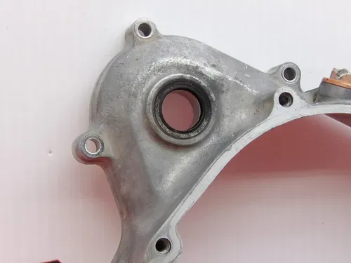 2001 Honda CR250R Engine Motor Inner Clutch Cover