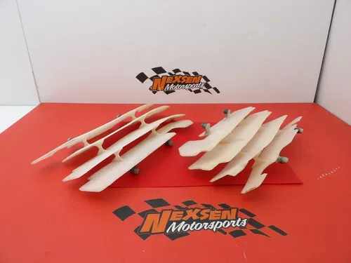 2004 Honda CRF450R Radiator Shroud Guard Set Left & Right