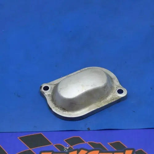 2004 Yamaha V Star XVS1100 Cylinder Head Side Cover 3