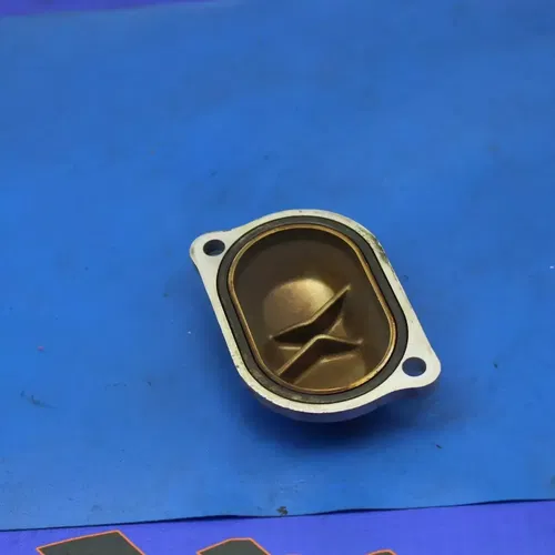 2004 Yamaha V Star XVS1100 Cylinder Head Side Cover 3